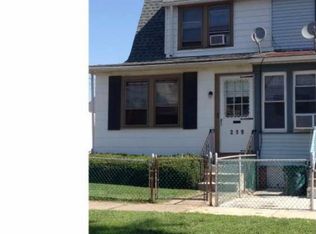 219 Monroe St, Bristol, PA