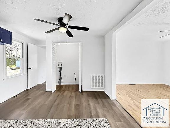 5th image of 70 Rose Ln