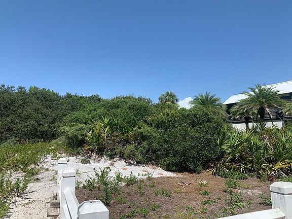 3rd image of 377 Beachside Dr