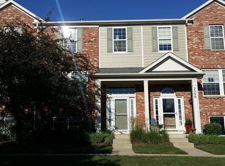 2504 Emily Ln, Elgin, IL 60124