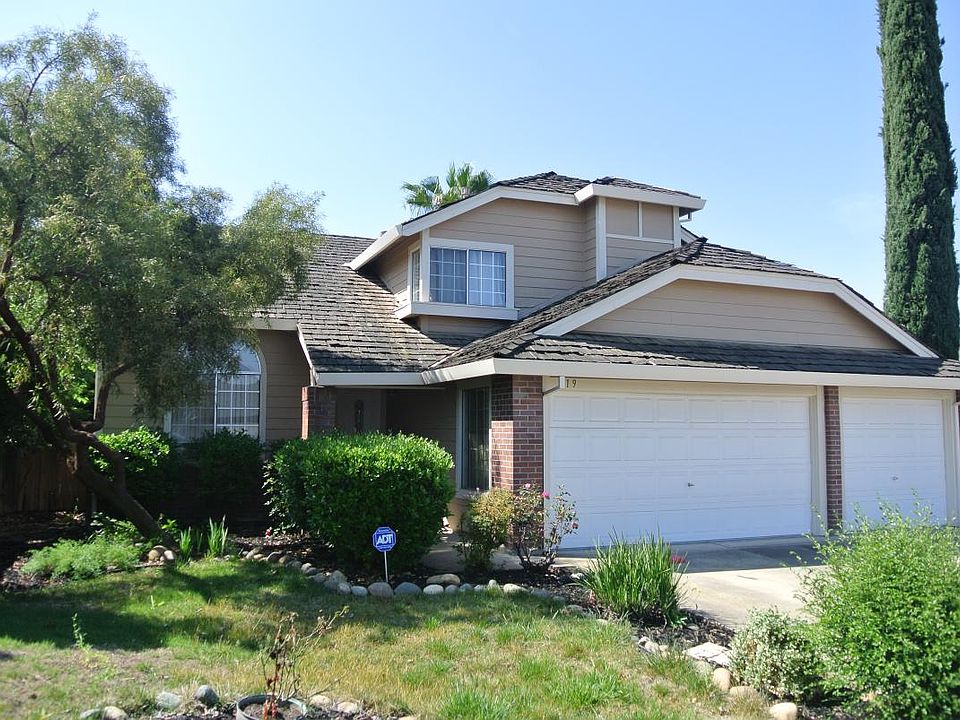 1st image of 619 Lunardi Way