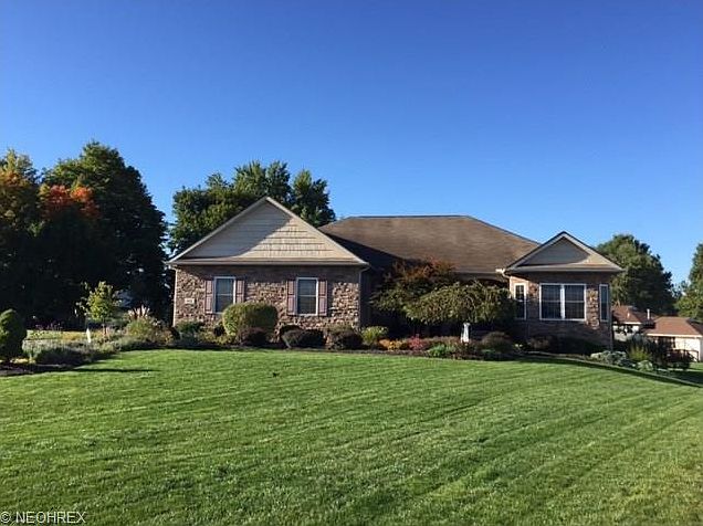 1st image of 624 Catawba Dr