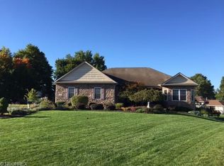 624 Catawba Dr, Wadsworth, OH 44281
