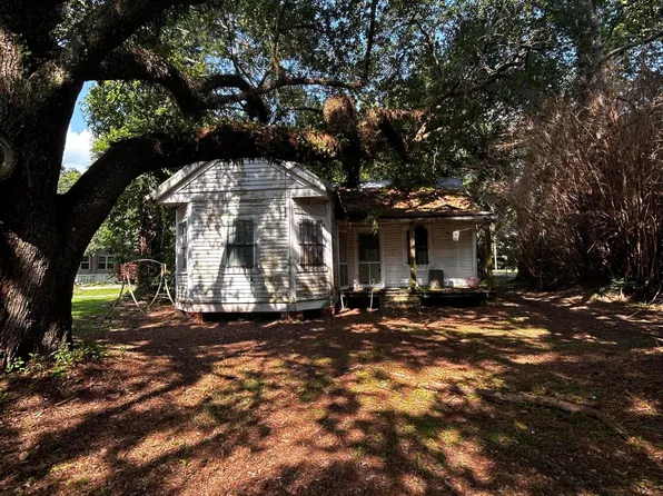 112 Breaux Aly, New Iberia, LA 70560