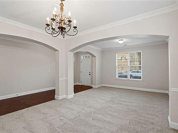 2nd image of 1423 Stone Ridge Ct