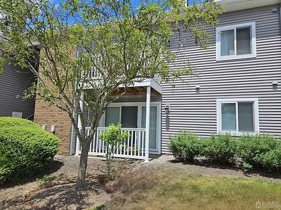 3rd image of 7105 Tamarron Dr