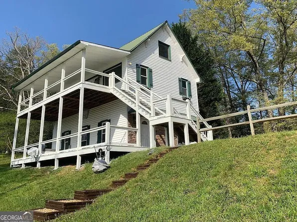 100 Blueberry Ln, Blue Ridge, GA 30513