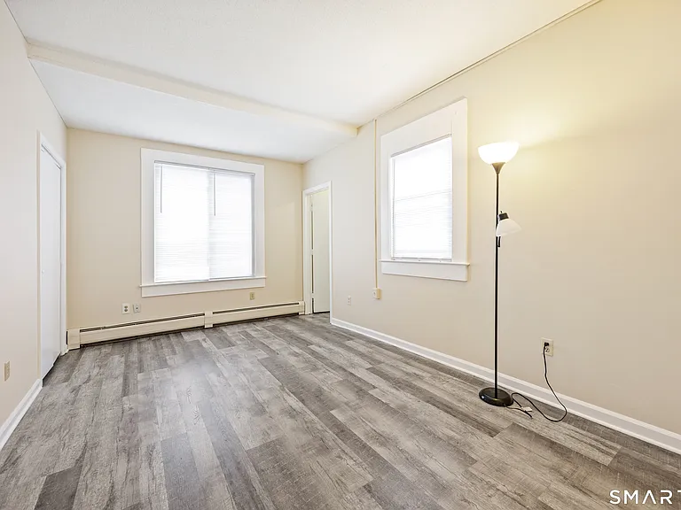 630 Broad St #2 — Photo 4