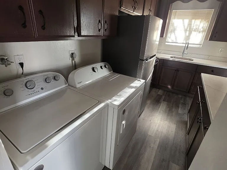 476 Corcoran Ave #1 — Photo 11