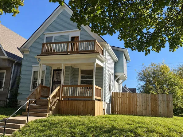 2822 N 28th STREET, Milwaukee, WI 53210
