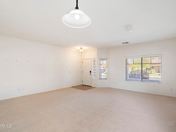 3rd image of 4561 E WESTCHESTER Drive