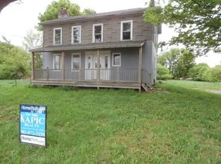 9779 S Street Rd, Le Roy, NY 14482