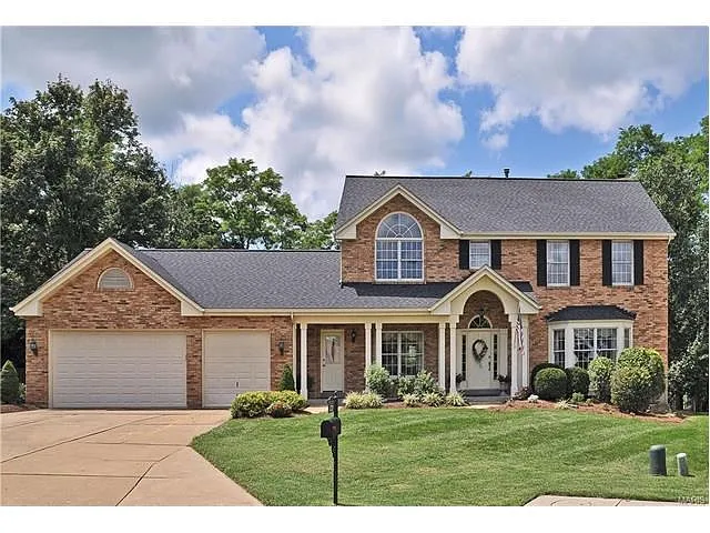 1752 Woods Bend Ln photo 1