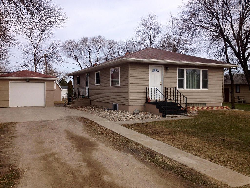 809 Oldham Ave, Manvel, ND 58256 Zillow