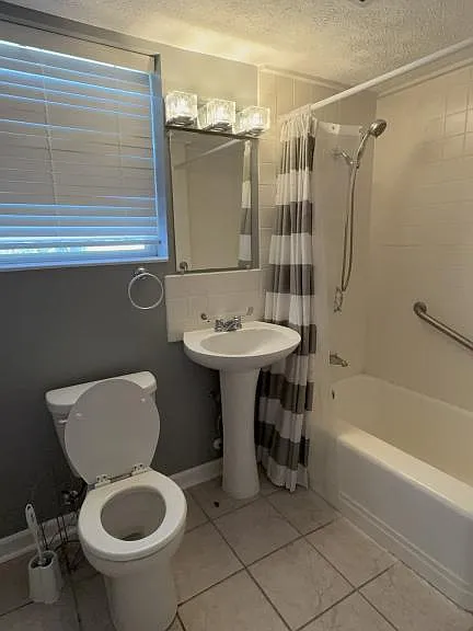 335 Massalina Dr — Photo 16