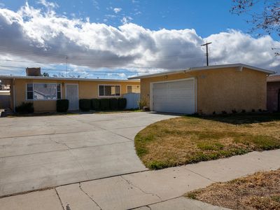 1120 W Avenue H6, Lancaster, CA, 93534