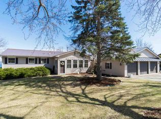 30 Longmeadow E, Grand Isle, VT 05458