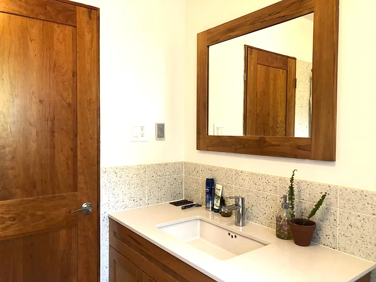 Downstairs full bathroom