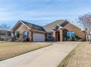 9217 Springwood Ct, Montgomery, AL 36117