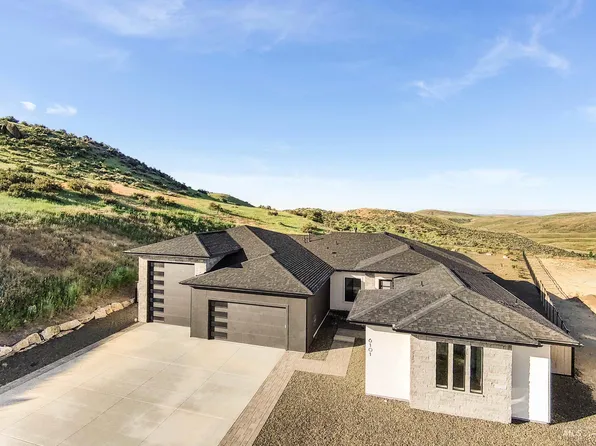 6101 E Knox Ct #830, Garden City, ID 83714