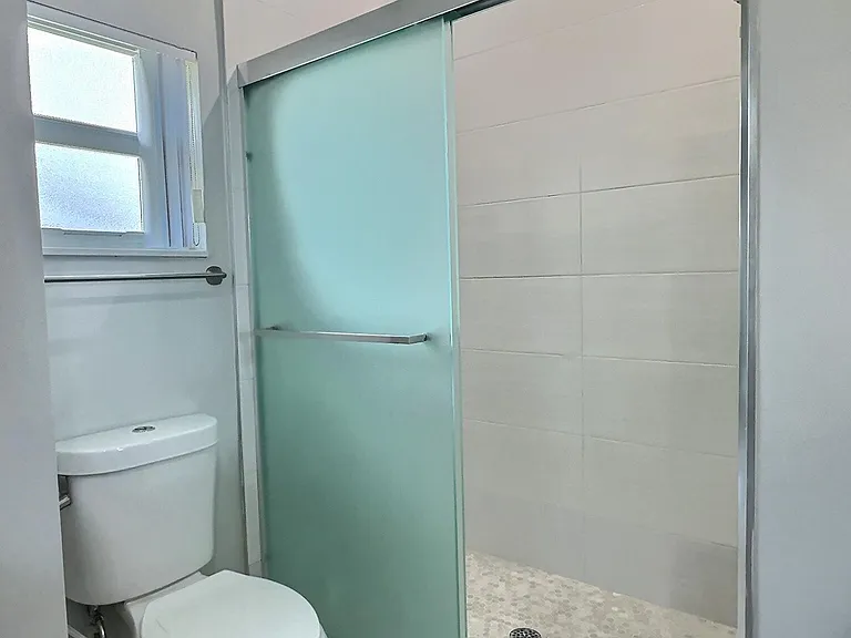 413 Martin Ave — Photo 18