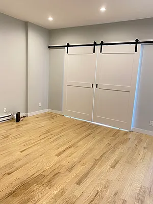 Rented by Chana Ofek, LREB | media 21