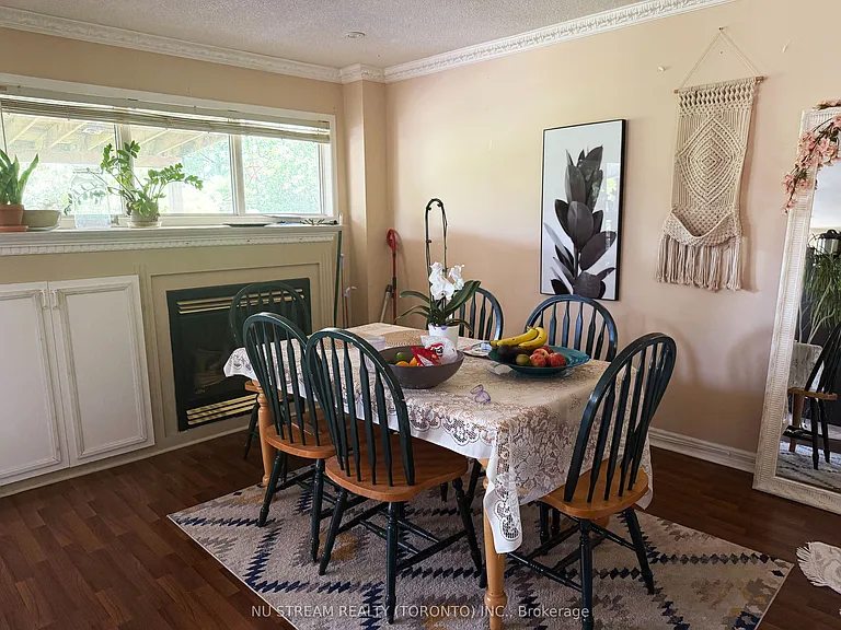 1081 Blueheron Blvd — Photo 8