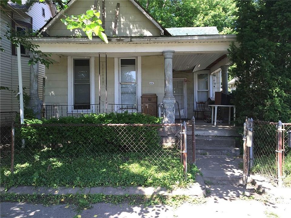 1st image of 636 Marion Ave
