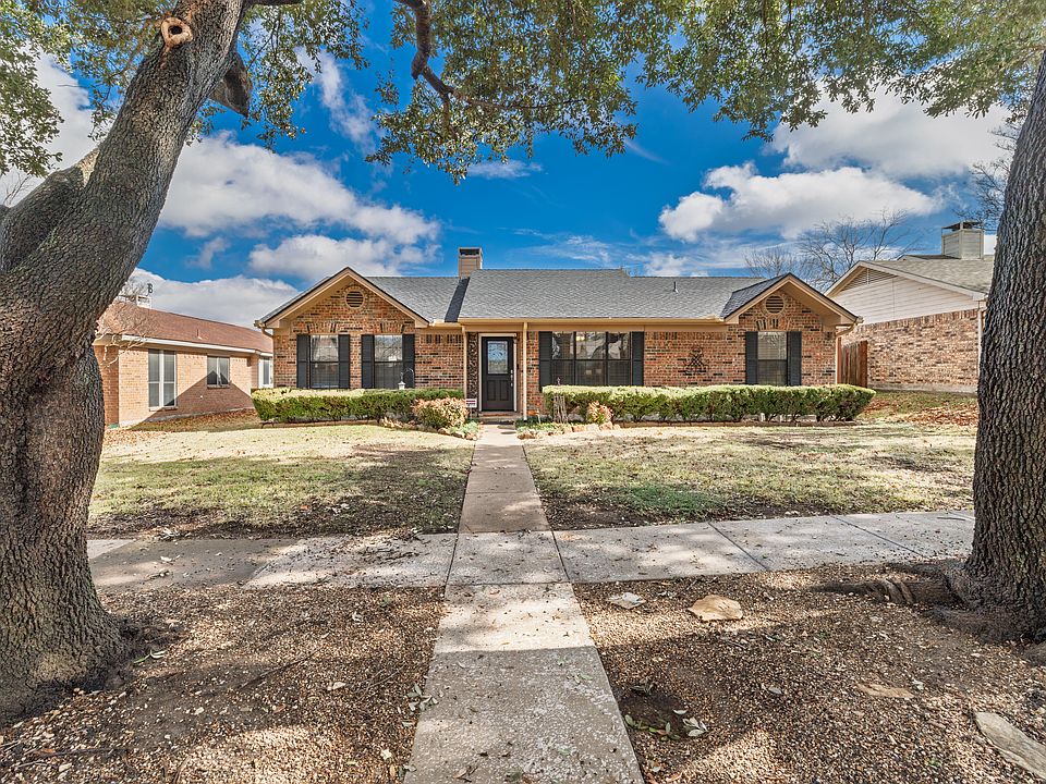 Single family home nestled in a cul-de-sac in a safe Frisco neighborhood