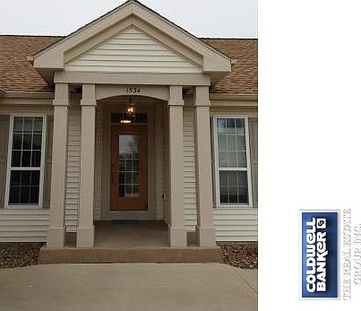 Grand Entrance, welcomes you!