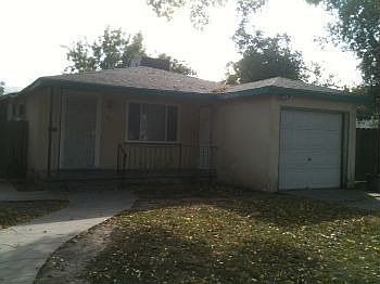 2nd image of 520 E Mariposa Ave