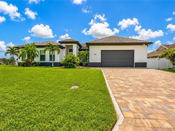 3611 Gulfstream Pkwy, Cape Coral, FL 33993