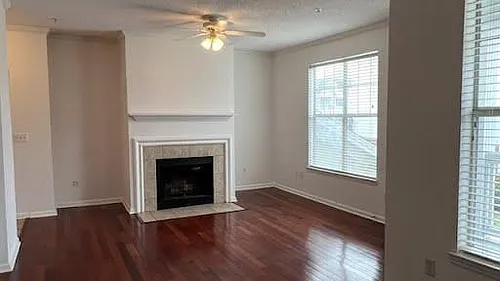 45 Sycamore Ave #424 Photo 1