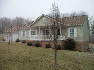 2161 Eads Mill Rd, Princeton, WV 24739