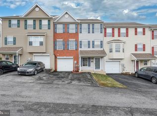 162 Country Ridge Dr, Red Lion, PA 17356