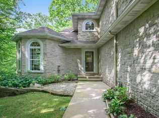 4869 Division Ave N, Comstock Park, MI 49321