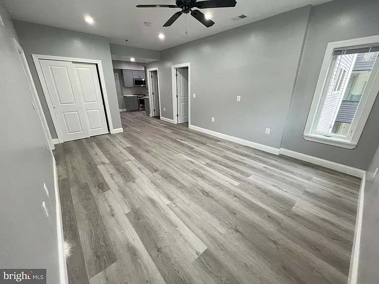1611 Ridge Ave #3 — Photo 18