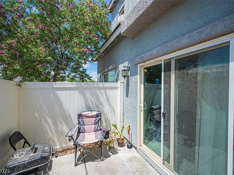 2715 Amazing Meadows Ave #1182 — Photo 36