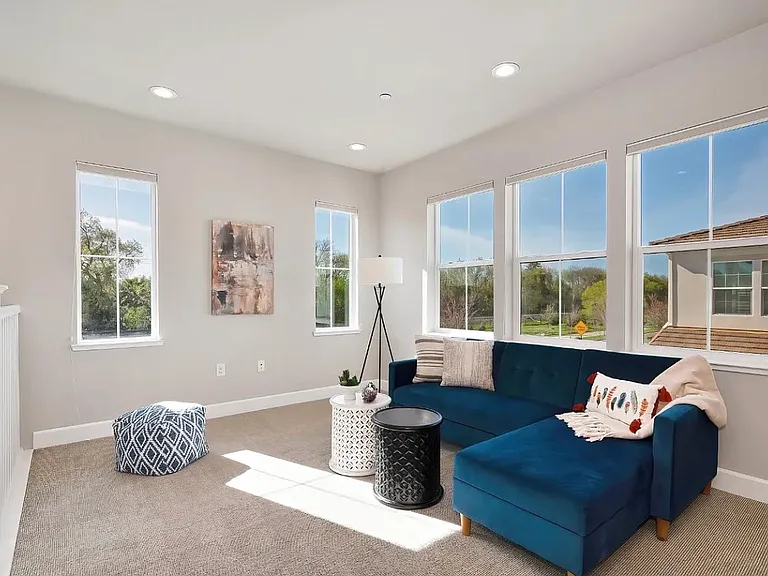 2230 Cannery Loop — Photo 20