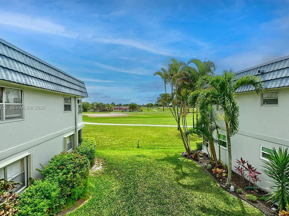 227 Tuscany Ln #227-D