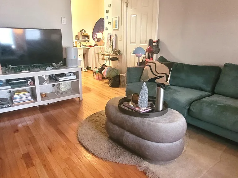 147 Cedar St #1R — Photo 6