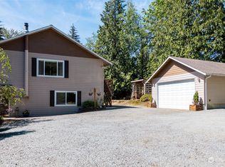 23627 Hoogdal Rd, Sedro Woolley, WA 98284