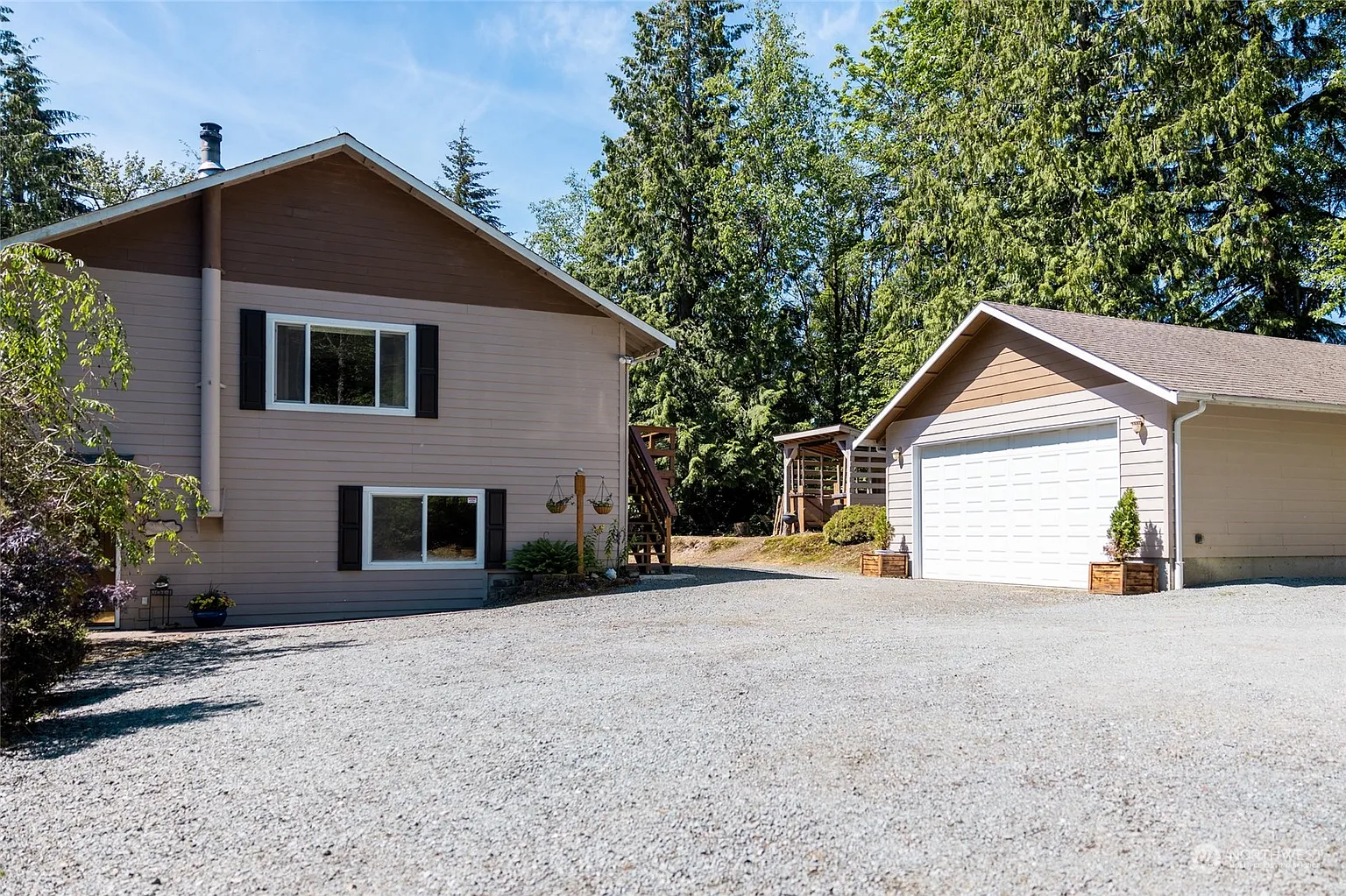 23627 Hoogdal Road photo 1