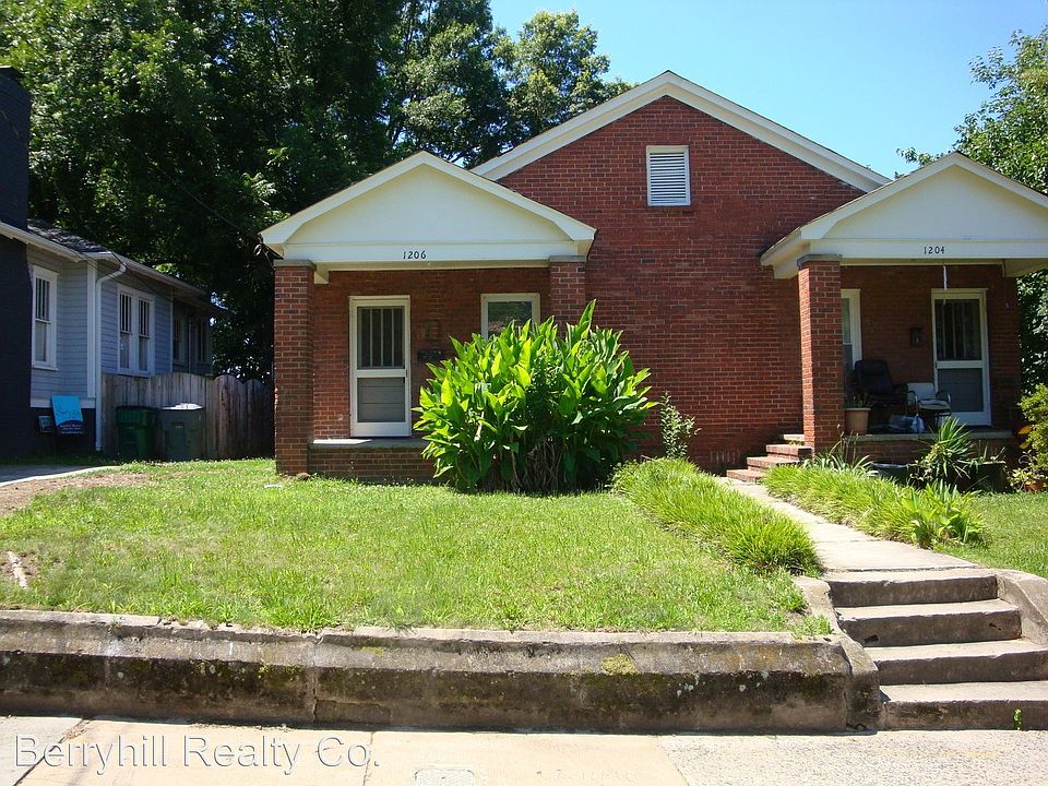 1st image of 1206 Kennon St