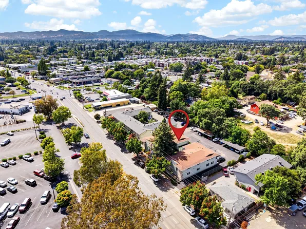 670-674 Lincoln Ave #2, Napa, CA 94558