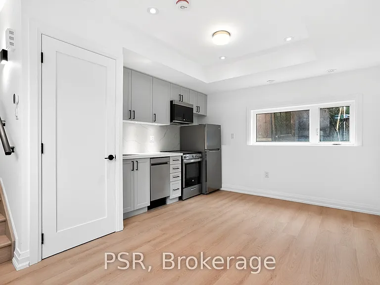 218 Aileen Ave #E — Photo 13