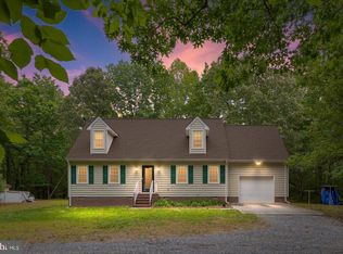 23115 Mount Cloud Rd, Bowling Green, VA 22427