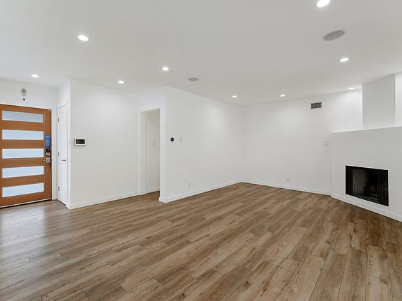 5th image of 8117 Sunny Brae Ave