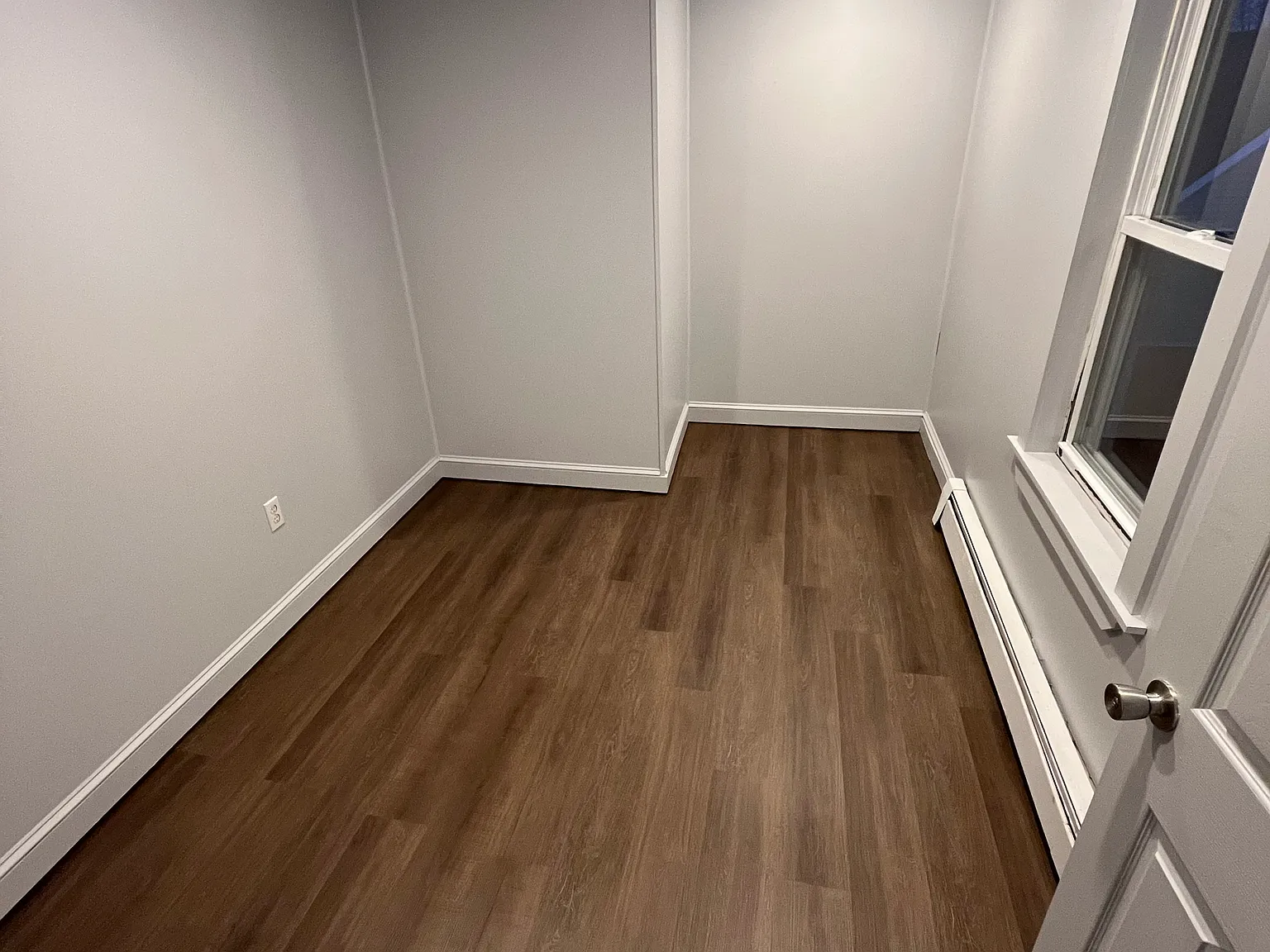 3 bed, 1350 sqft, $2,750 — Photo 2