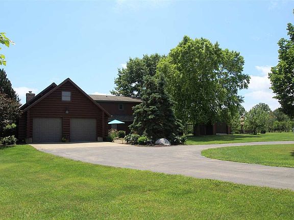 2nd image of 945 County Road 1600 N